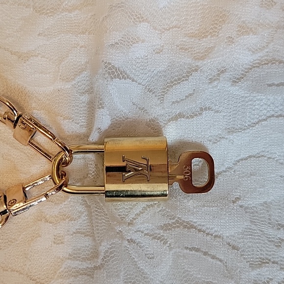 Louis Vuitton Accessories - Louis Vuitton lock and key with chain#306